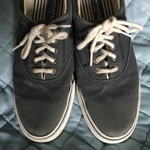 Men’s sz 9 Sperry Topsiders